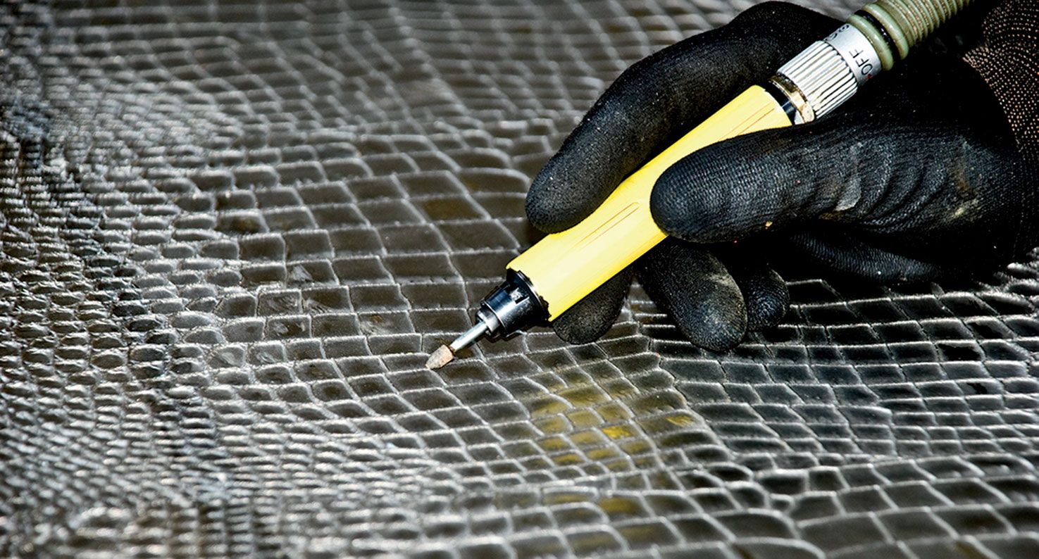 Flamarplak produce cilindri per stampare la pelle